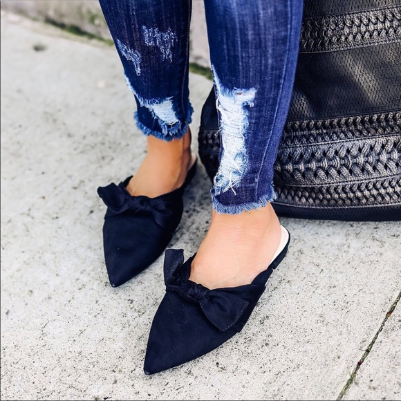 Bow faux suede slides - Picture 3 of 4